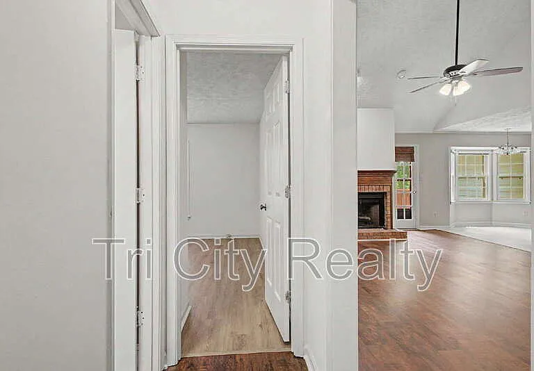 135 Brookside Trce — Photo 27