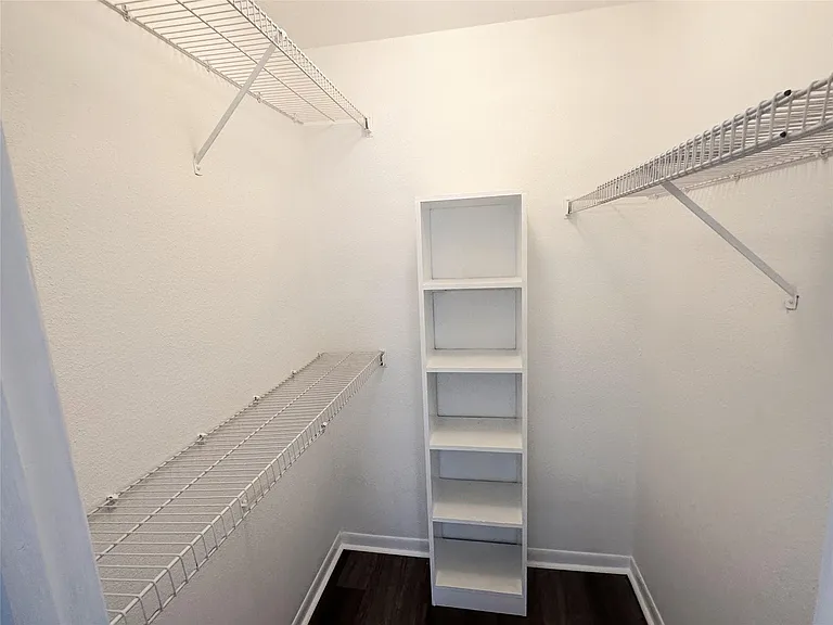 2824 S Bartell Dr #35 — Photo 4