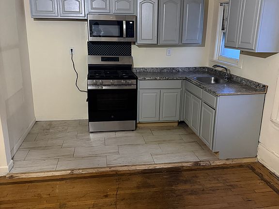5th image of 72 No Munn Ave #1
