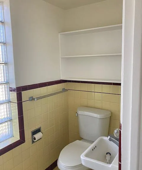154 Master bath