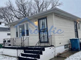 712 W 19th Ave, Gary, IN 46407