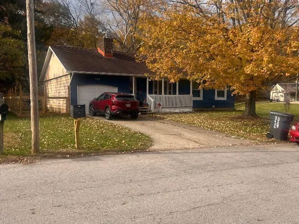 707 Edgehill Dr, Logan, OH 43138