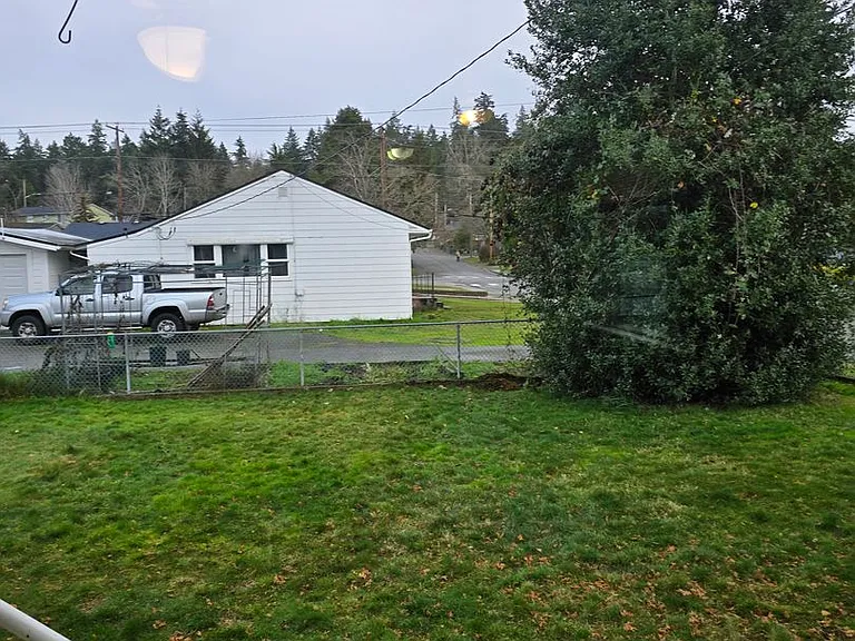 2531 Stephenson Ave #A — Photo 30