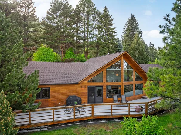 1 Pine Crest Dr, La Grande, OR 97850
