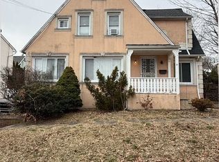 39 Bayview Avenue, Norwalk, CT 06854