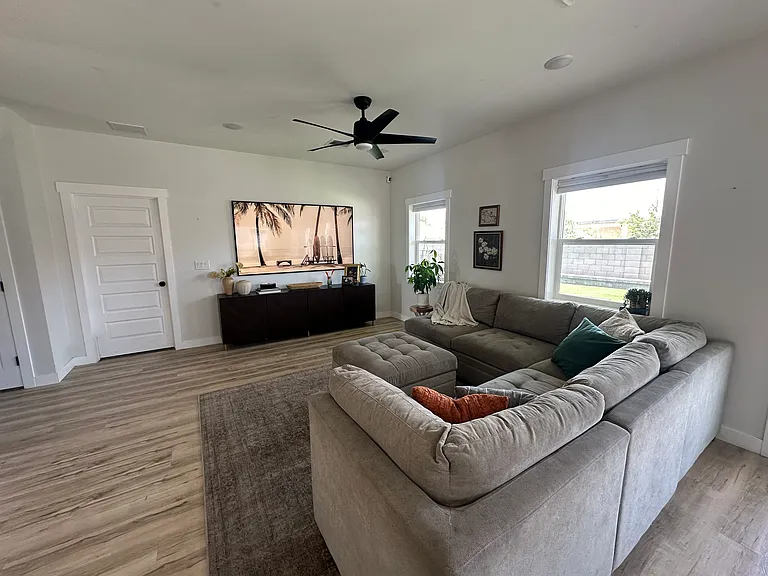 1492 N Porter Ln — Photo 25