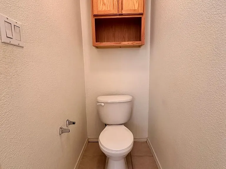 7419 Desert Eagle Rd NE — Photo 16