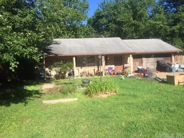306 Gary Dr, Mena, AR 71953