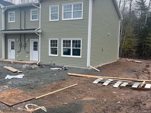 57 Kara Anne Ct, New Minas, NS B4N 0H6