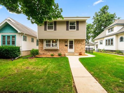 733 South 93rd STREET, Milwaukee, WI, 53214