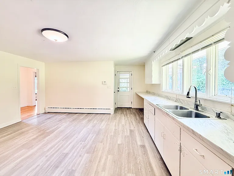 2326 Old Town Rd — Photo 11