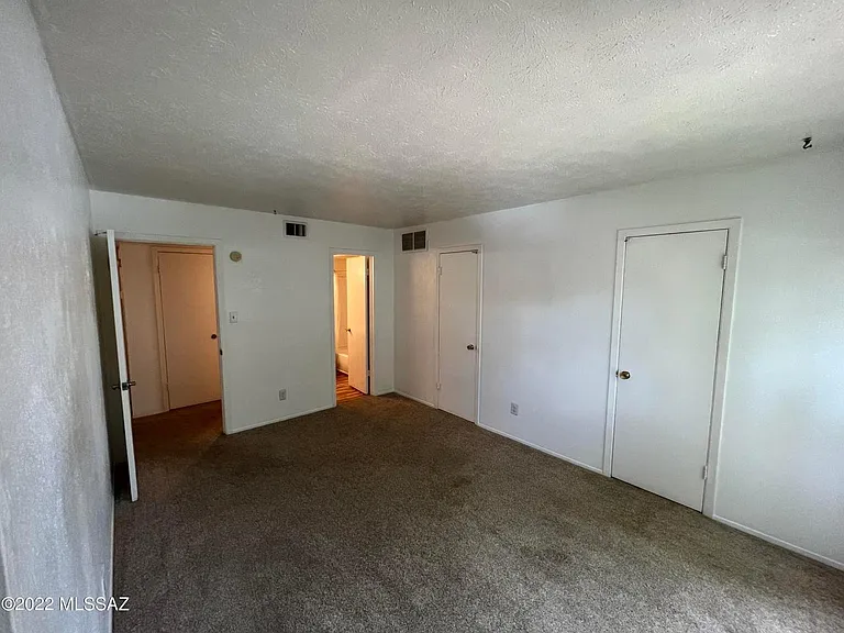 1620 N Wilmot Rd #S436 — Photo 9