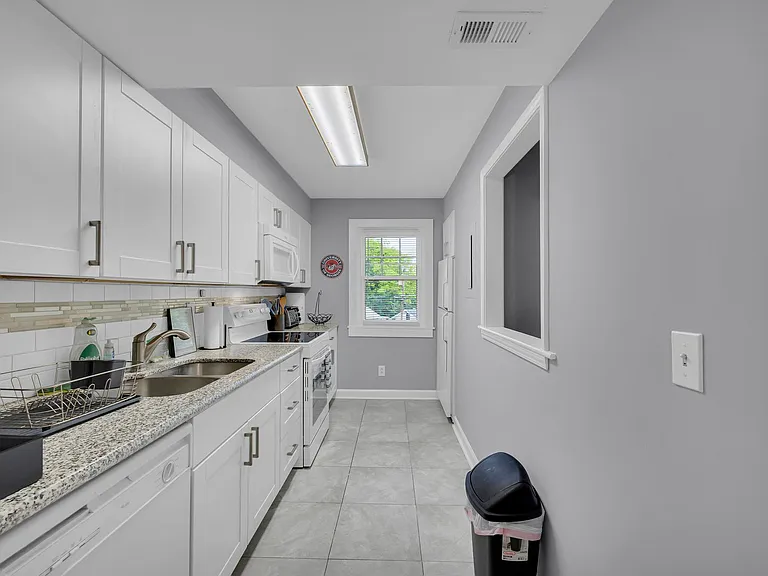 290 Appleby Dr #268 — Photo 41