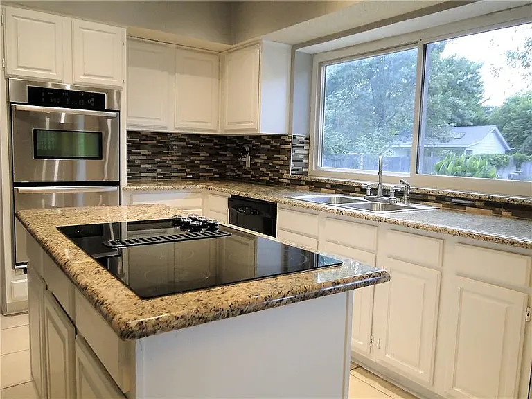 Kitchen 2