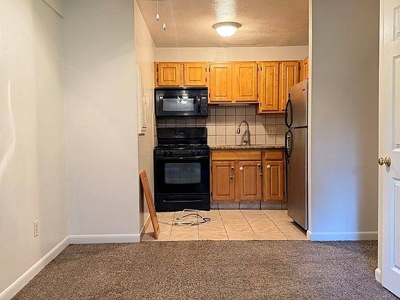 4th image of 49 Sumner St APT 4