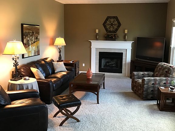 5th image of 7817 Glenmore Dr