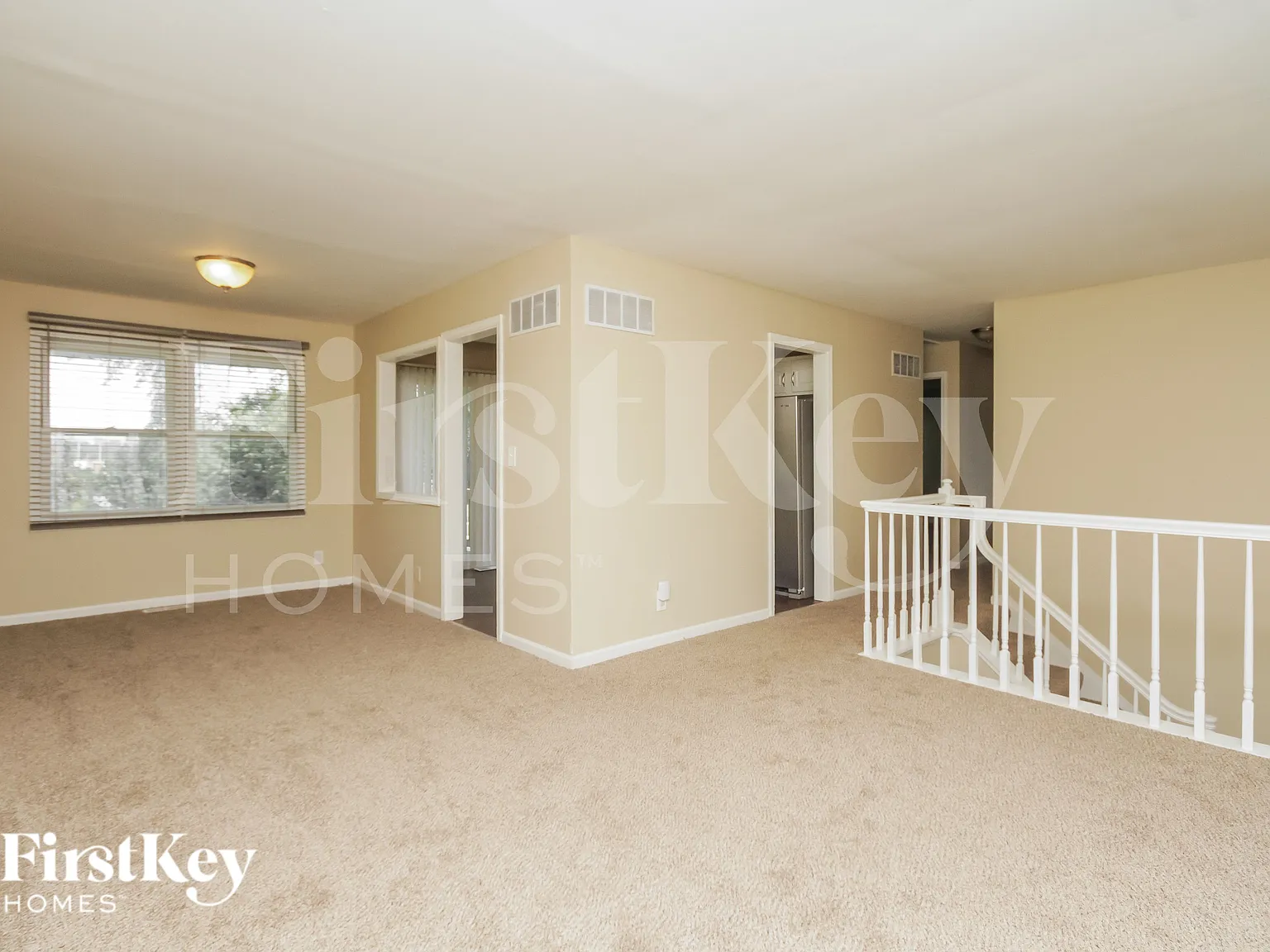 4 bed, 2.0 bath, 1554 sqft, $2,835 — Photo 3