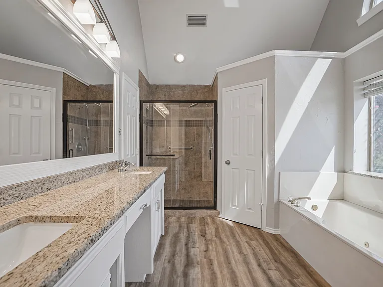 1419 Sweetgum Cir — Photo 24