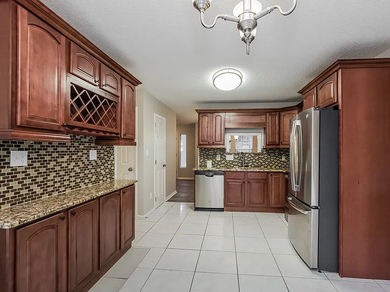 3033 Oakcroft Dr — Photo 11