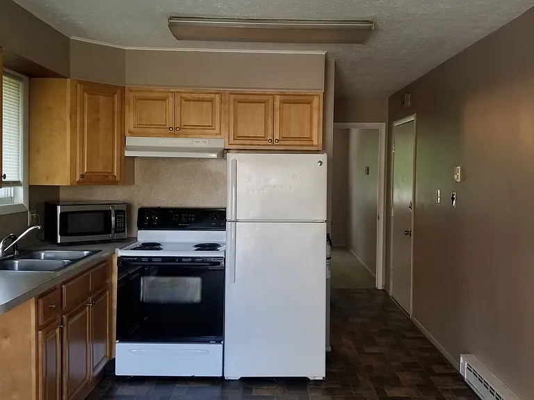 75 Ridgeway St #3 — Photo 19