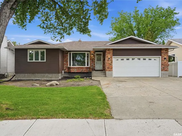 15 Minot DRIVE, Regina, SK S4X 1B5