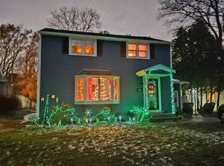 104 Doncaster Rd, Rochester, NY 14623