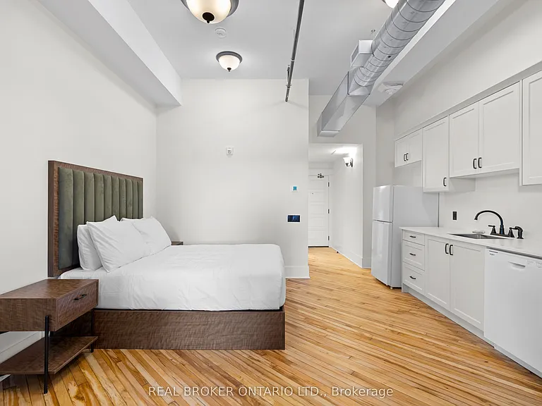 150 Mill St #204 — Photo 2
