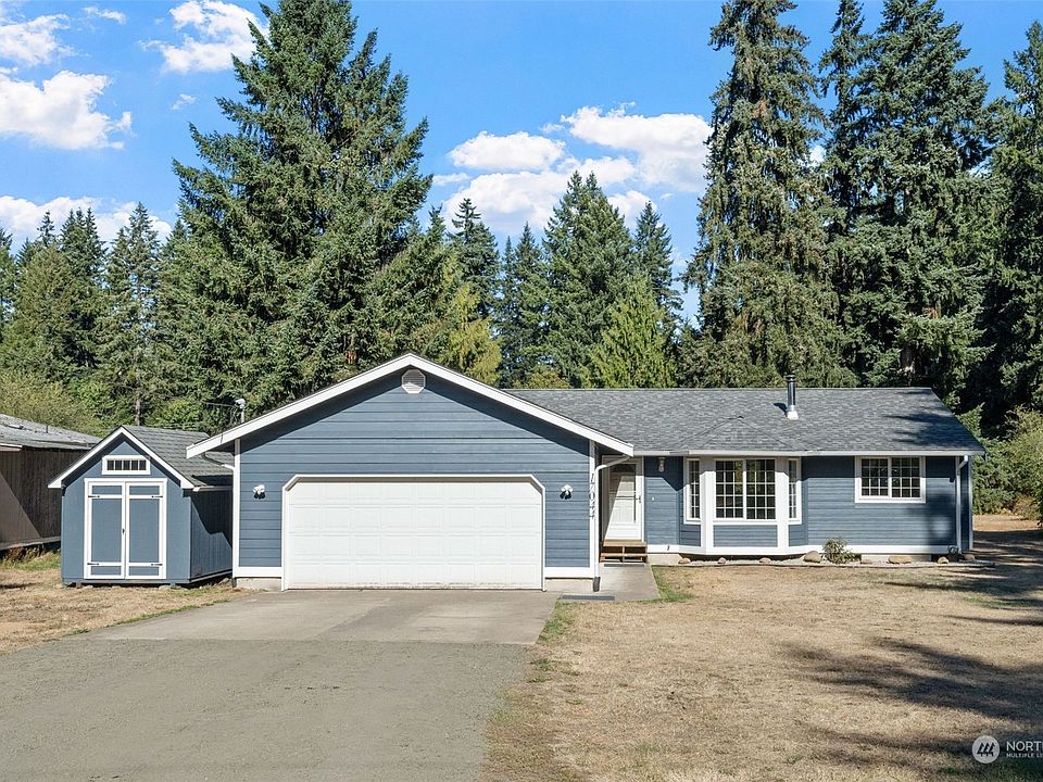 1st image of 17044 Wisteria Court SE