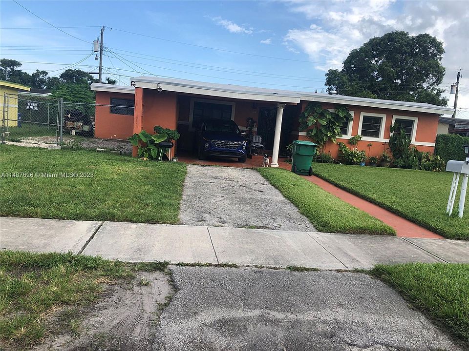 1st image of 822 NW 171st Ter