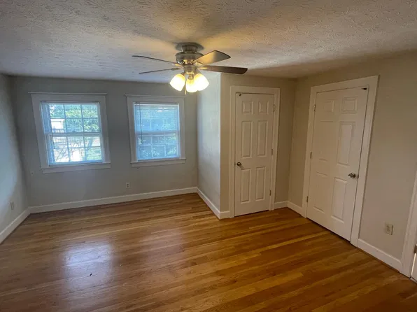 1610 Nicholasville Rd #11, Lexington, KY 40503