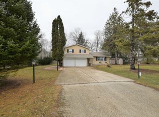 1107 Forest Grove, Green Bay, WI 54313