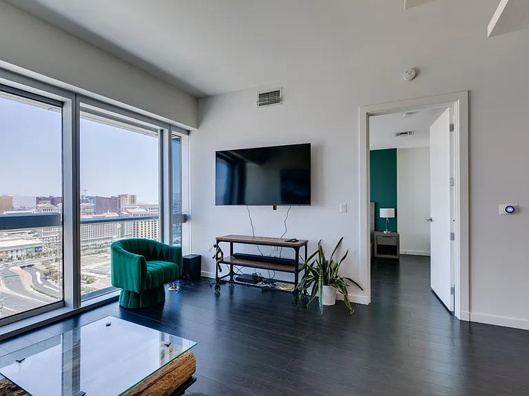 4471 Dean Martin Dr #4004 — Photo 1