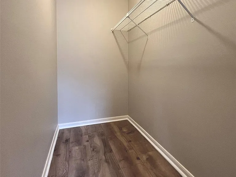 3300 Bellefontaine St #2 — Photo 13
