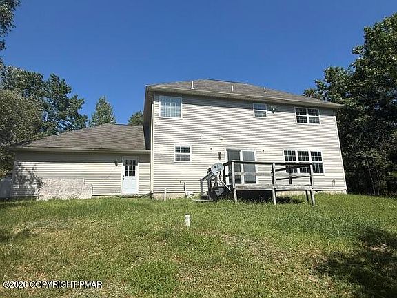 5th image of 109 Colleen Dr
