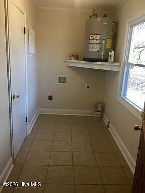 306 Sussex Ct — Photo 11
