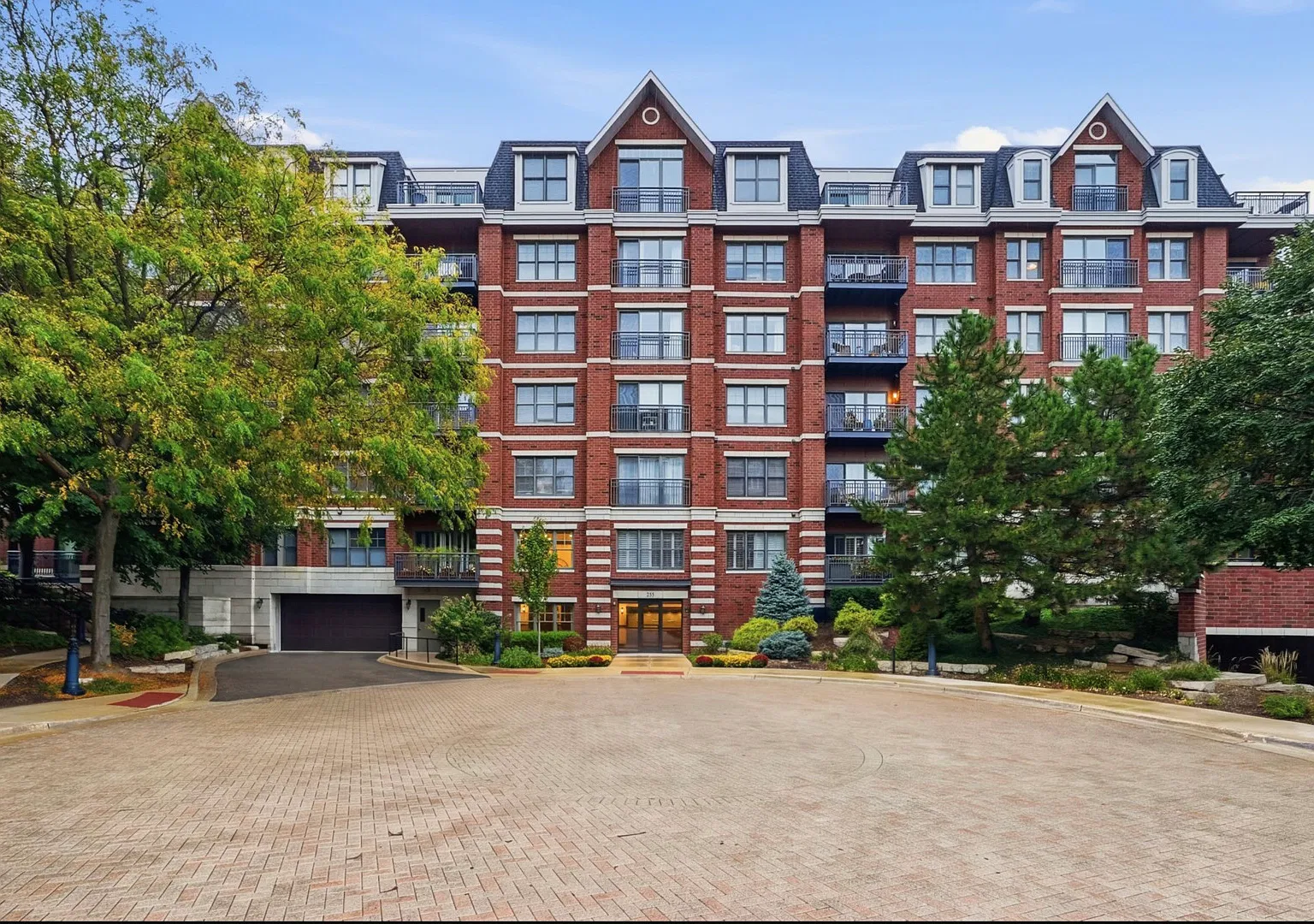 1 bed, 790 sqft, $2,500 — Photo 1