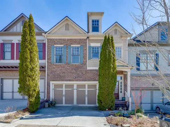 6925 Fellowship Ln, Flowery Branch, GA 30542