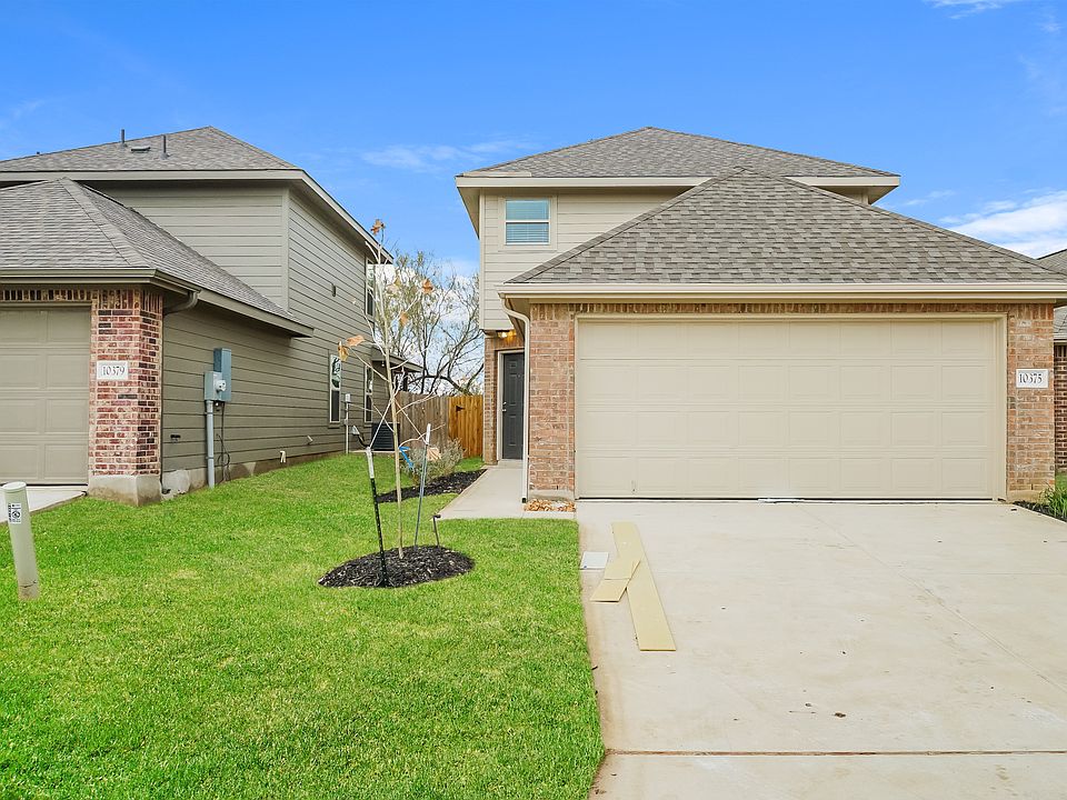 1st image of 10375 Clearwater Way