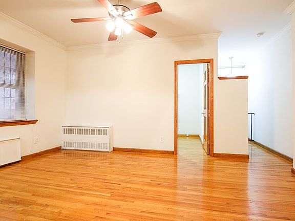 3rd image of 305 W 92nd St #A1
