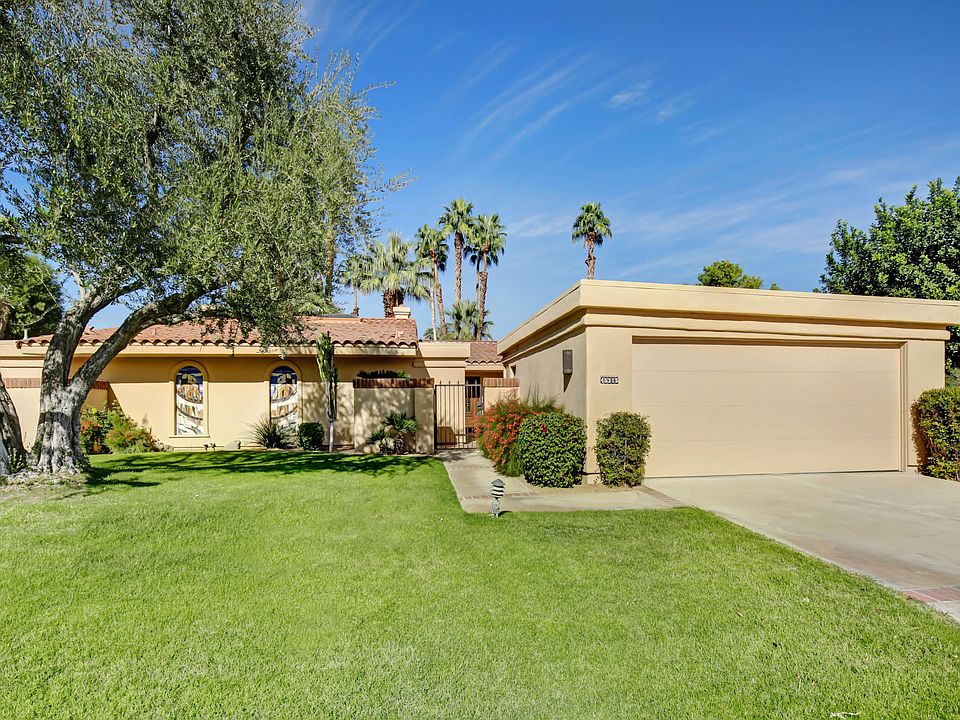 2nd image of 45315 Vista Santa Rosa