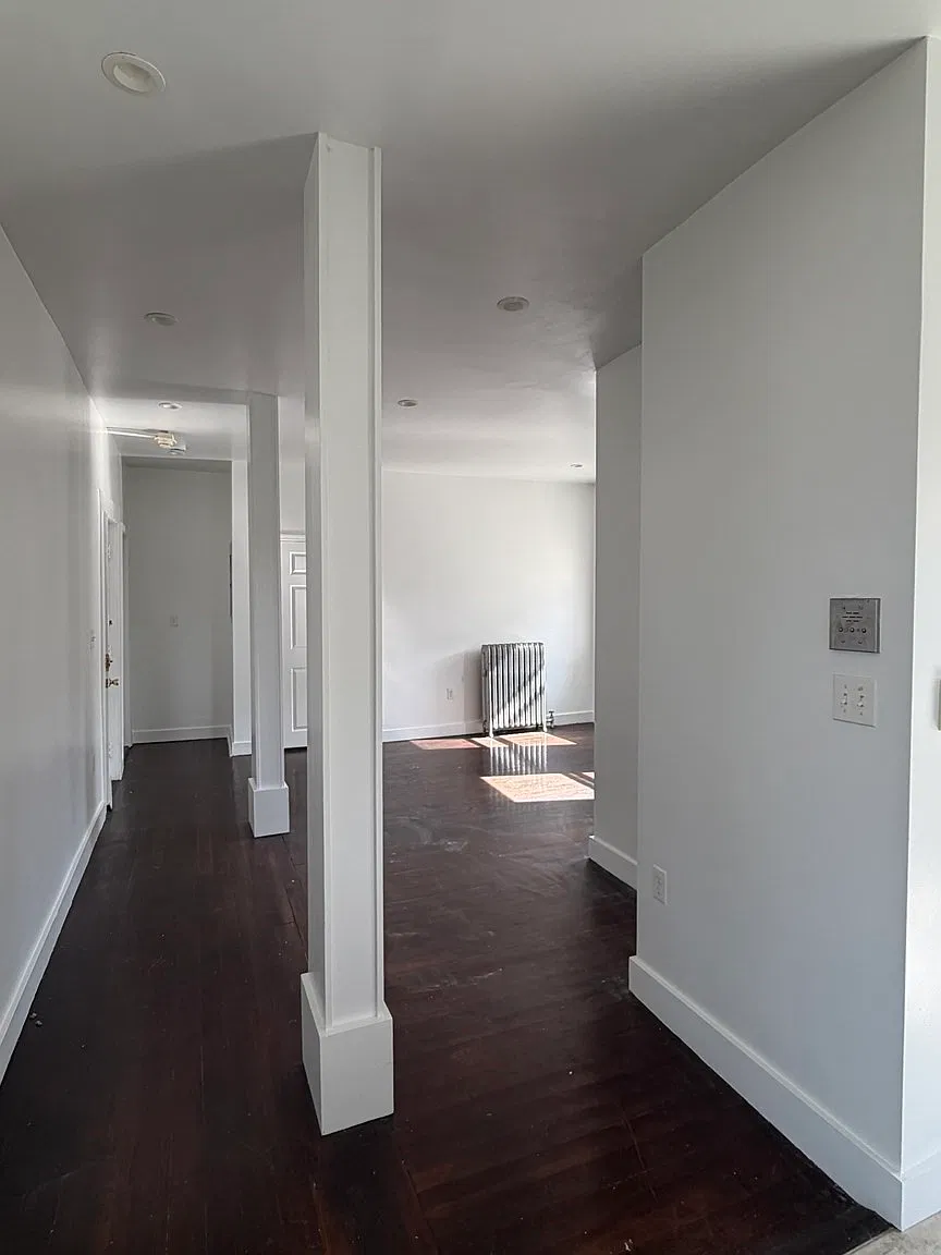 3 bed, 1.0 bath, 1000 sqft, $2,625 — Photo 1