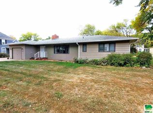 314 E Main St, Vermillion, SD 57069