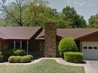 1125 Mary Dr, Hurst, TX 76053