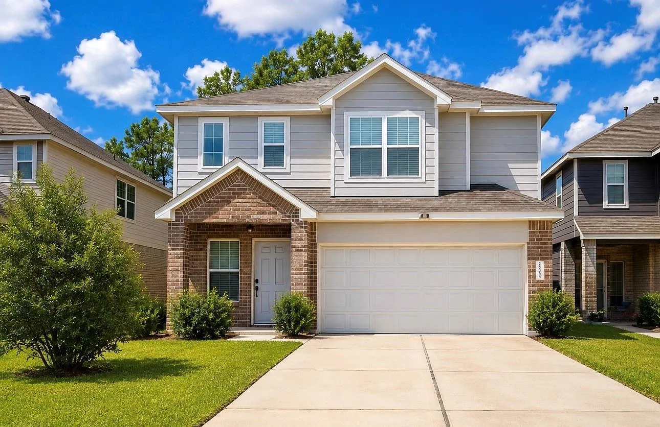 3 bed, 2.5 bath, 2025 sqft, $1,890 — Photo 1