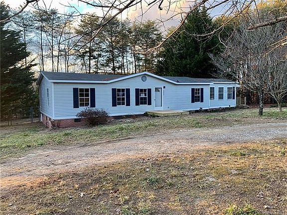 2nd image of 4370 Joshua Dr