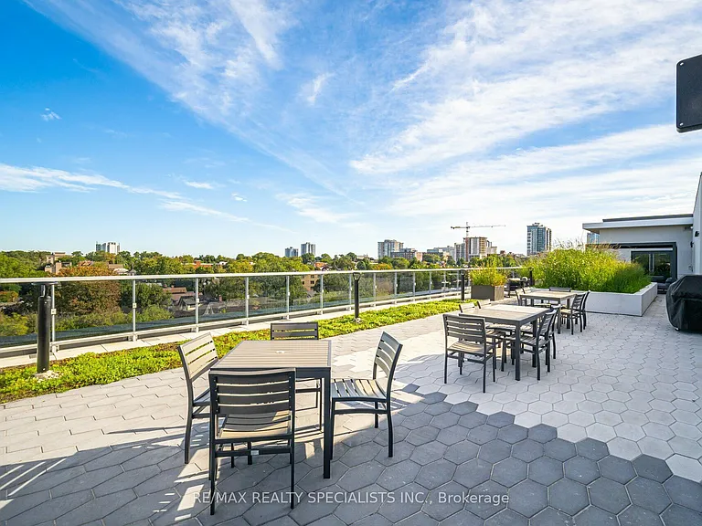 415 Main St W #703 — Photo 21