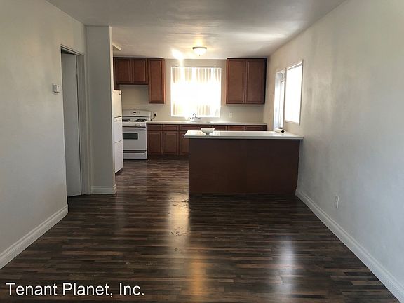 2nd image of 3808 Alameda Way #A