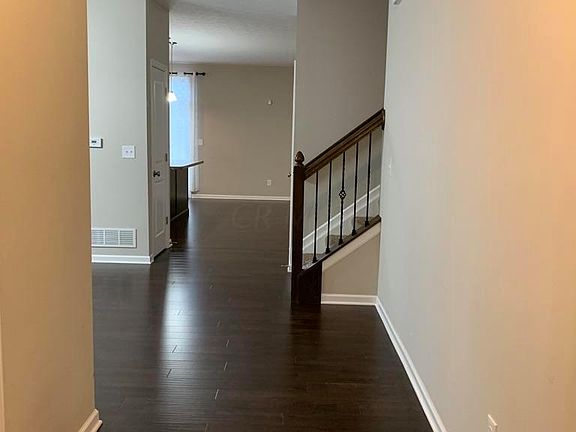 4th image of 822 Cedar Run Dr