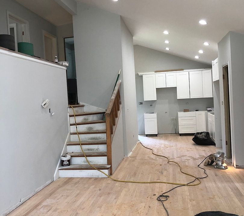 2nd image of 1443 Cavell Ave