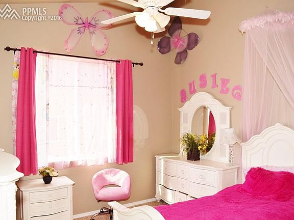 MAIN LEVEL BEDROOM